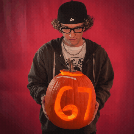 Pumpkin Patch Halloween GIF by Jan Metternich