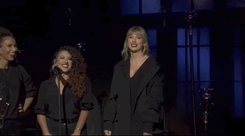 Taylor Swift Smile GIF by Saturday Night Live - Find & Share on GIPHY