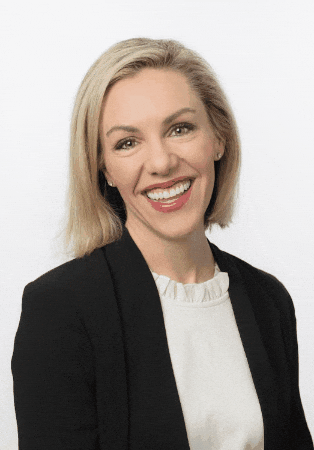 Sarah Warren GIF