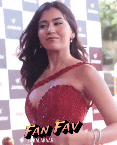 Ruru Akanksha GIF