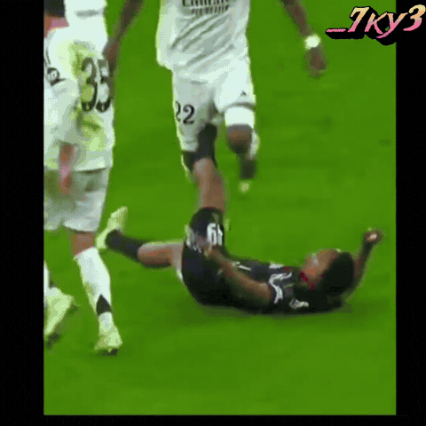Real Madrid Var GIF