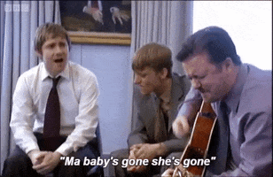 lauraamychetcuti  GIF