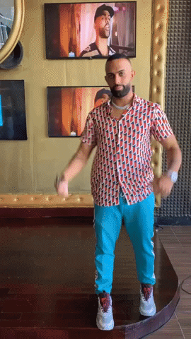 WD Group GIF