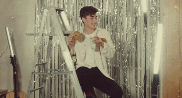 200.gif?cid=fc005b08a0f778b458ef60687f579b11b625f2fe5b81675b&rid=200.gif&ct=g