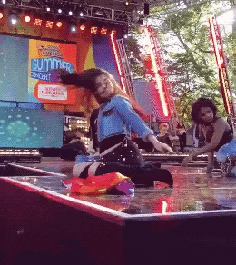giphy.gif?cid=4d1e4f29ee321435a8b2a3bc2d