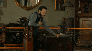 200.gif?cid=fc005b08fbb9dcb56ac5d4d255e39d61e62f66b83037aab6&rid=200.gif&ct=g