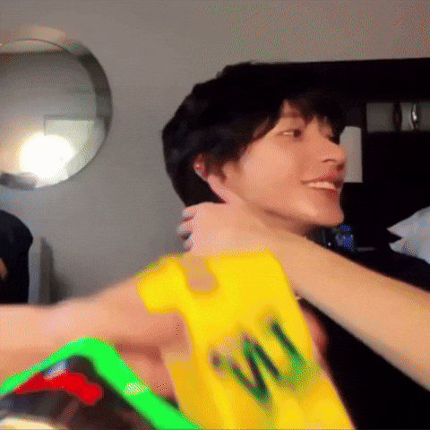 Kpop GIF