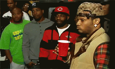 https://media0.giphy.com/media/WUNbchA2MN2PSjdzmk/giphy.gif?cid=ecf05e47be1fc1aac5f48d0cd3de816baa108e40492af9c5&rid=giphy.gif