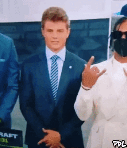 giphy.gif?cid=6c09b95297czf9t705e87kn30k