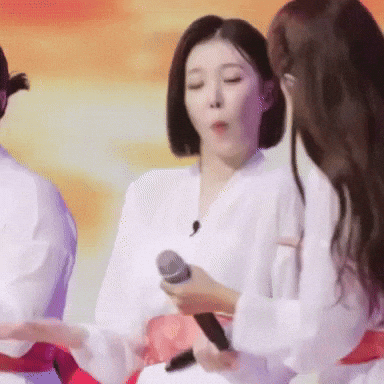 장혜리 GIF