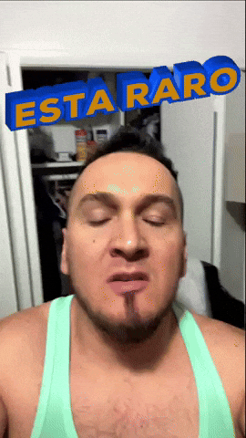 Esta Raro GIF