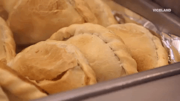 200.gif?cid=fc005b0874e4bc36493b4f1ba48fd3089a840e5454cd951e&rid=200.gif&ct=g