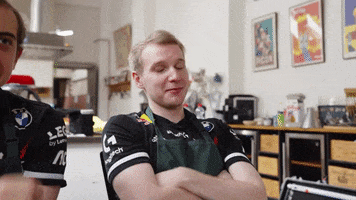 200.gif?cid=fc005b08f6432463efb2ddf3b8bb73f75a03ebb005de8504&rid=200.gif&ct=g