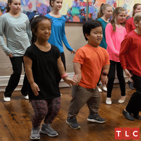 7 Little Johnstons Dancing GIF by TLC