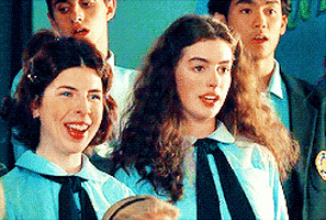 Mia Thermopolis GIFs - Find & Share on GIPHY