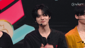 Leo GIF