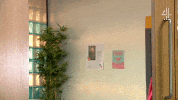 200.gif?cid=fc005b082aff276edb17c35fdc3ae1618157042c7e30165f&rid=200.gif&ct=g