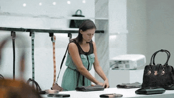 gabrielarapiej  GIF