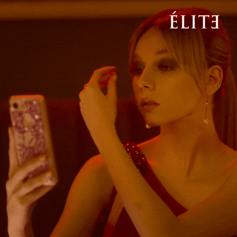 giphy.gif?cid=ecf05e479kz972a19d88680leacas5d5ch9aa7ejmdqpj3kj&rid=giphy.gif