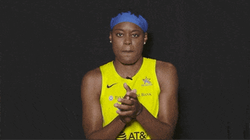 3-Point Mic Drop GIF by Dallas Wings