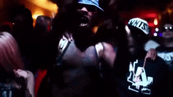 200.gif?cid=fc005b08bd8406c3d20dbb9770b6fddd68821b3f131540a5&rid=200.gif&ct=g