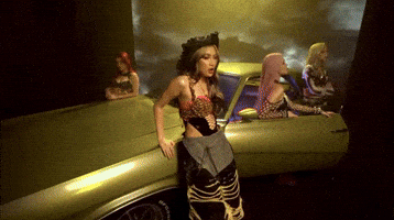 Mywalo GIF