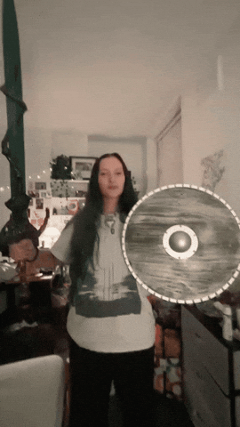 Heyitsaura GIF