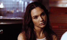 Gal Gadot Poots GIF - Find & Share on GIPHY