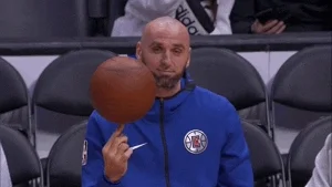 giphy.webp?cid=6c09b9522b7b6cc550034a279
