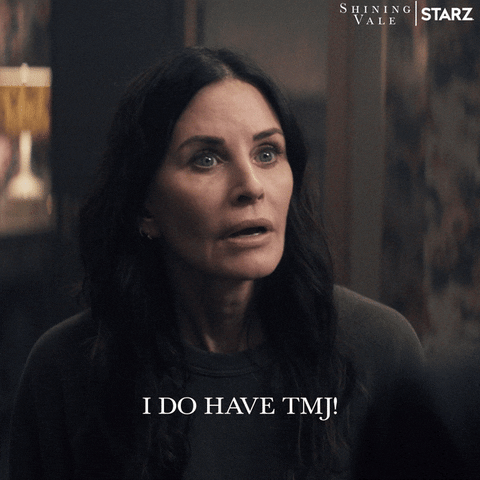 Courteney Cox Tmj GIF by Shining Vale