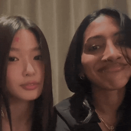Confused Stan Twitter GIF