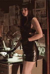 Madeline Zima De Verzamelaar Gif Subserviencemovie