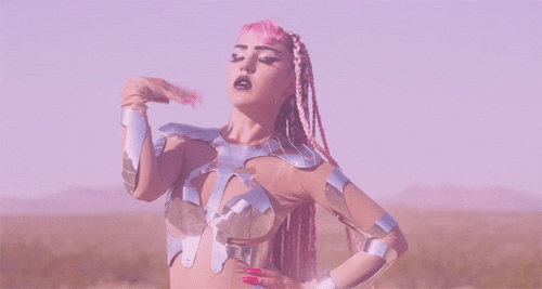 giphy.gif?cid=6c09b952193d9f95ca7f9059e08e2ea112e8aed26d57e070&rid=giphy.gif&ct=g