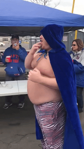 Tailgating New York Giants GIF by Storyful