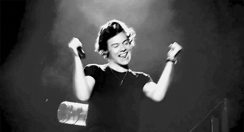  one direction harry styles excited dancinge GIF