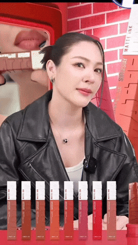 Faye GIF