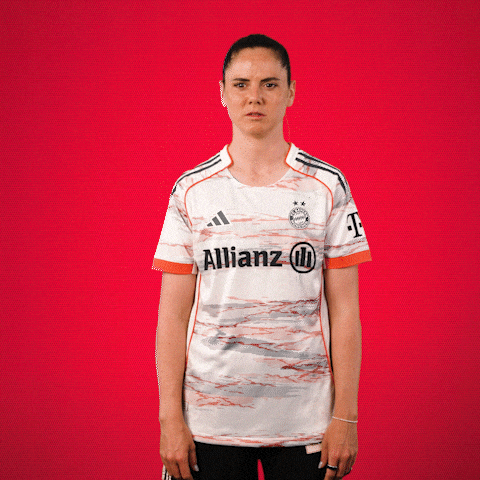 Football Soccer GIF by FC Bayern Women