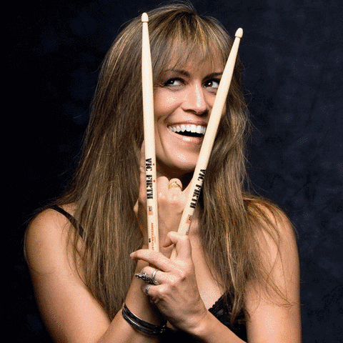 setlistme courtney cox the iron maidens nikki stringfield wanda ortiz GIF