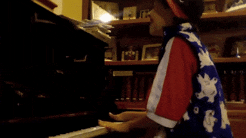 momo i love you piano angela sergio GIF