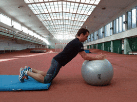 iwonaludwinek-zarzeka  GIF