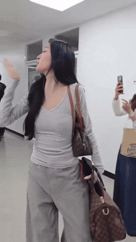 Faye GIF