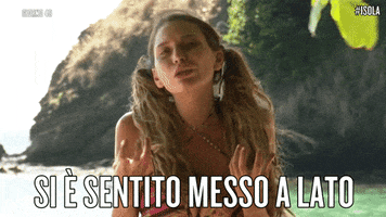 canale 5 sarah GIF by Isola dei Famosi