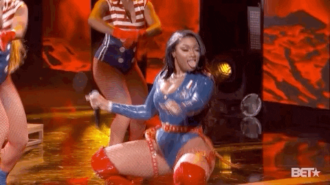 giphy.gif