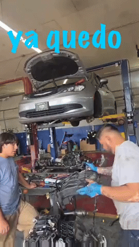 Ya Quedo GIF by Uriels Automotive
