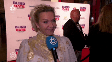 Happy Blind Date GIF by Shownieuws