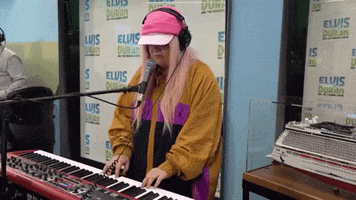 Performance Elvis Duran And The Morning Show GIF by Elvis Duran Show