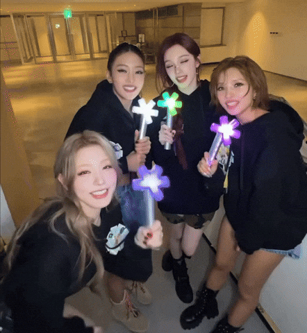 World Tour Comeback GIF