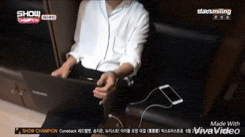 daesmiling  GIF