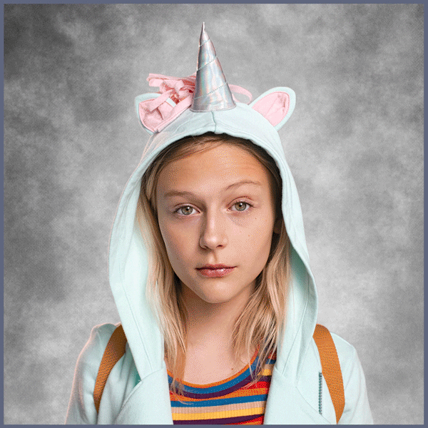 Alyvia Lind GIFs Find & Share on GIPHY