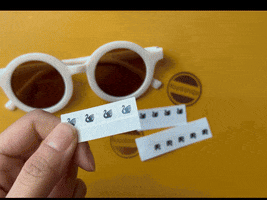 4Customize GIF